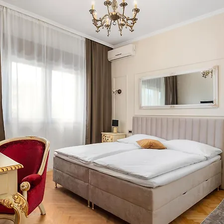 Storge Boutique Hotell 4*