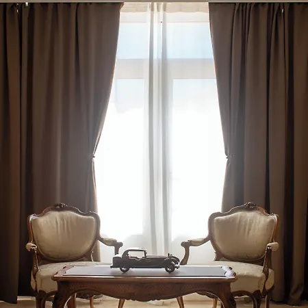 Storge Boutique Hotell