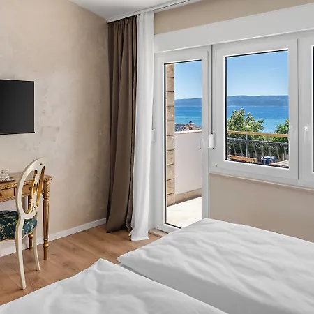 Storge Boutique 4* Omiš