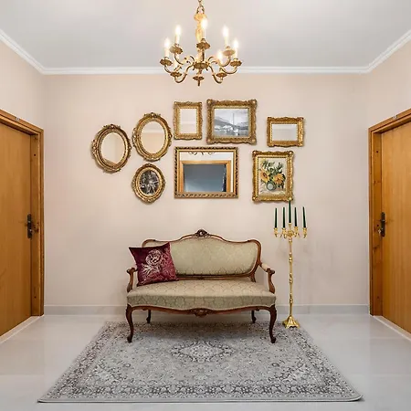 Storge Boutique Hotel *