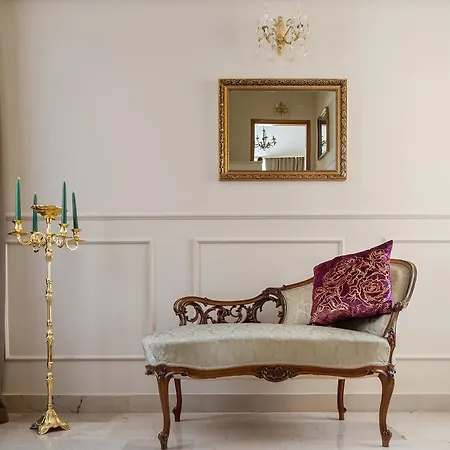 Storge Boutique Hotel *