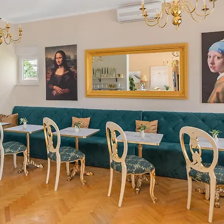 Storge Boutique Omis
