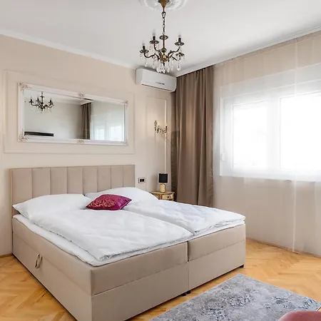 Storge Boutique Hotel *