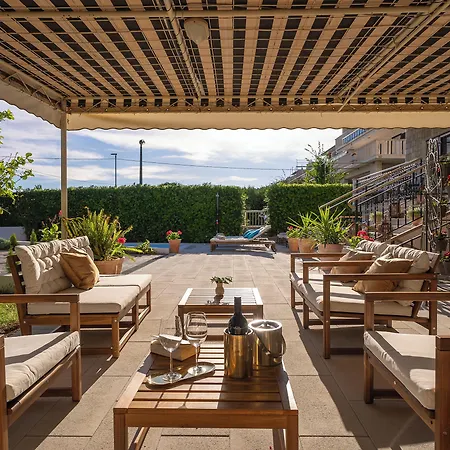 Storge Boutique 4* Omiš