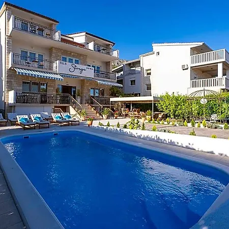 Storge Boutique Hotel 4*