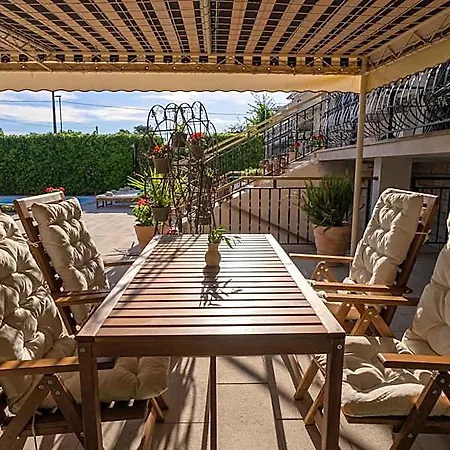 Storge Boutique 4* Omiš