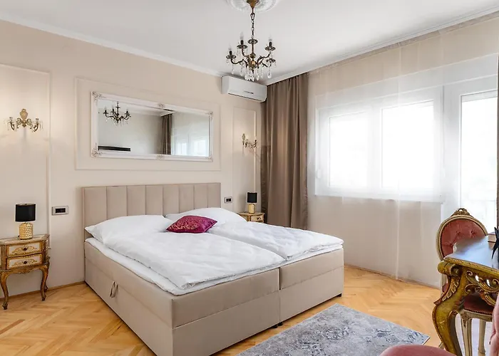 Storge Boutique Hotell 4*